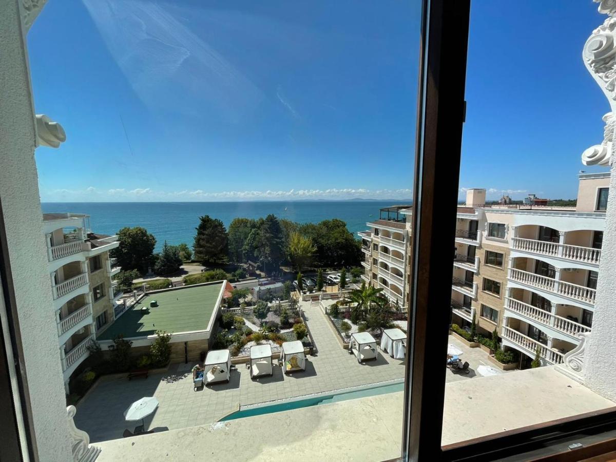בורגאס Luxury Penthouse Apartments At Valencia Gardens מראה חיצוני תמונה