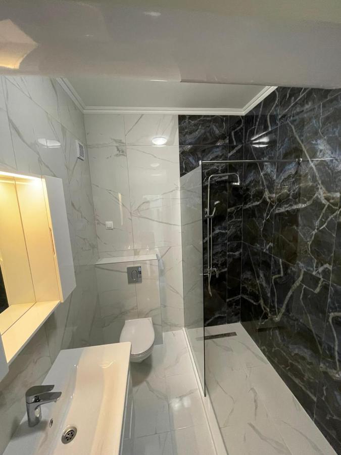 בורגאס Luxury Penthouse Apartments At Valencia Gardens מראה חיצוני תמונה